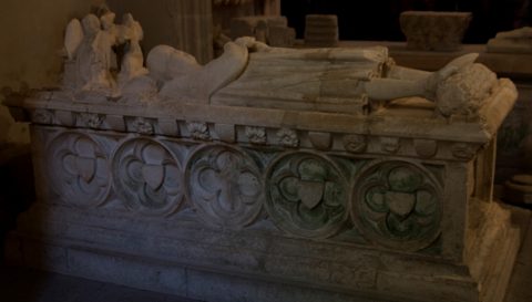tombeau Renaud de Bourgogne