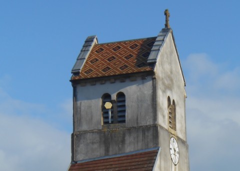 clocher val-saint-eloi