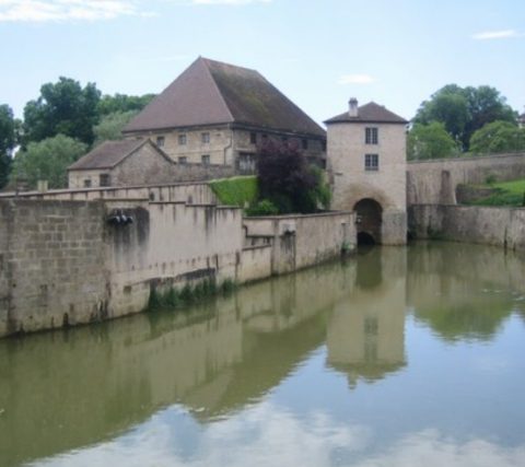 fortifications Dole guerres Franche-Comté