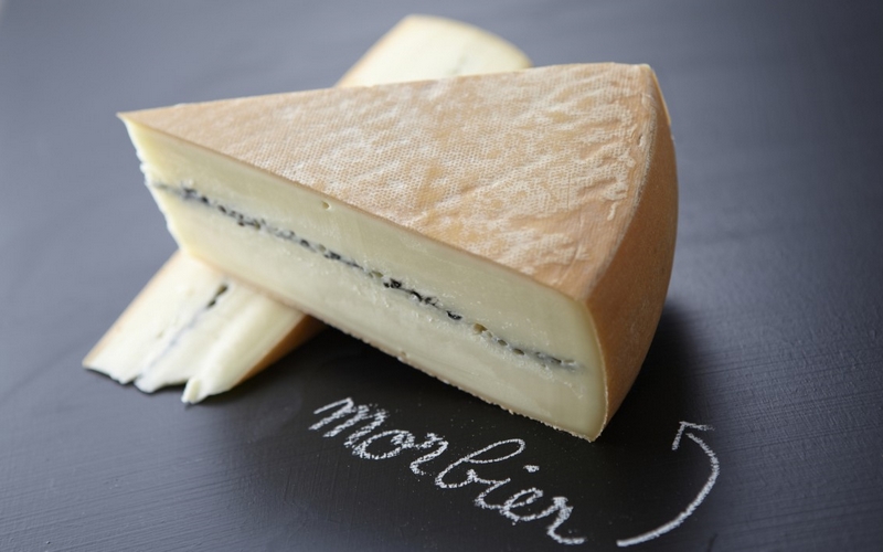 Le Morbier, fromage trait singulier