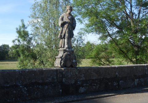 Saint Jean Népomucène à Chemilly