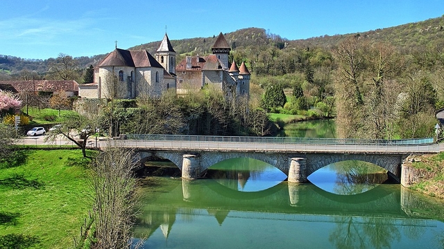 Cléron, futur village préféré des Français ?